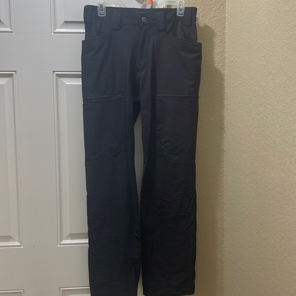 Duluth trading company flexpedition cargo pants